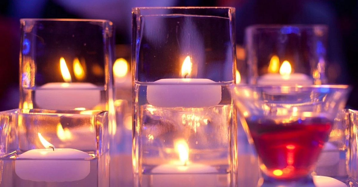 clear glass votive candle holders