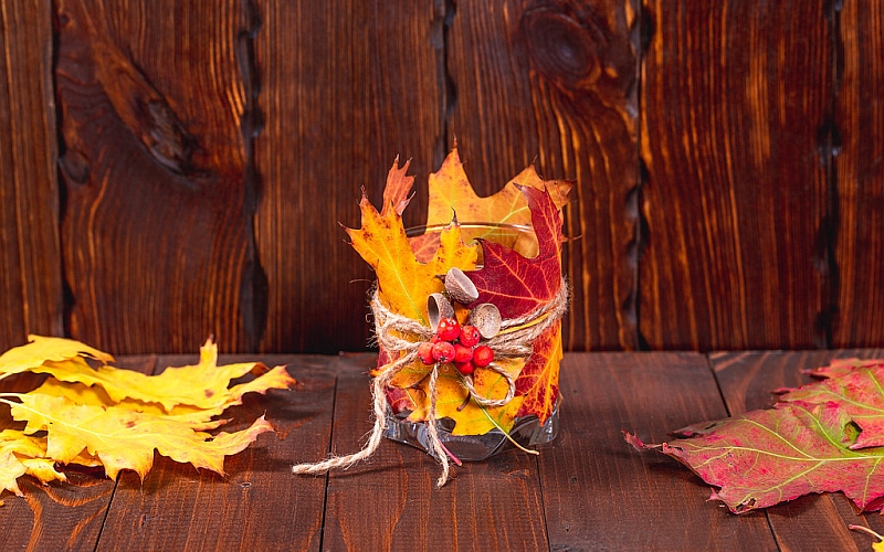 votive candle holder leaves