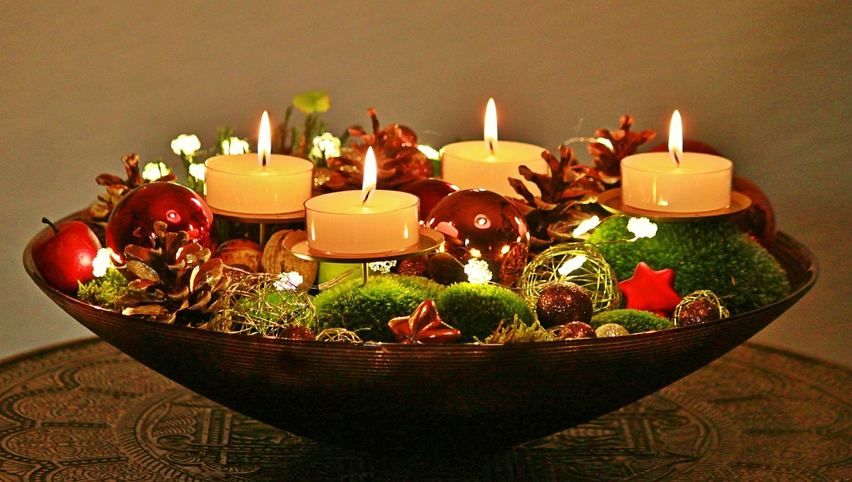 candle display table decorations