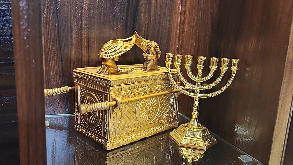Jewish Candle Holders A Fusion of Art with Spirituality