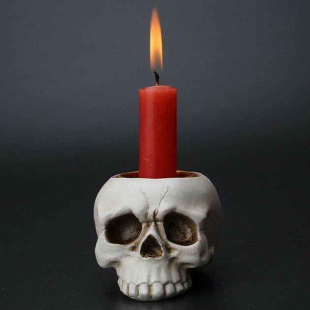 skull centerpiece