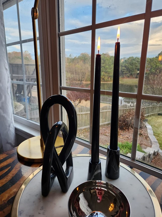 marble candle holders tapered with black taper candles